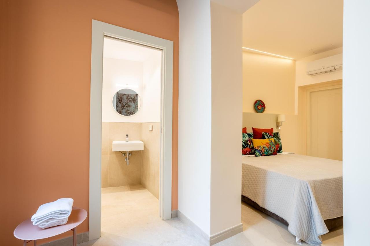 Magnini Rooms Cagliari Buitenkant foto