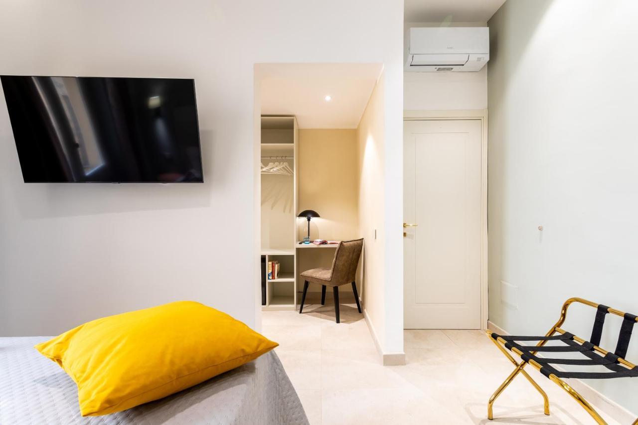 Magnini Rooms Cagliari Buitenkant foto