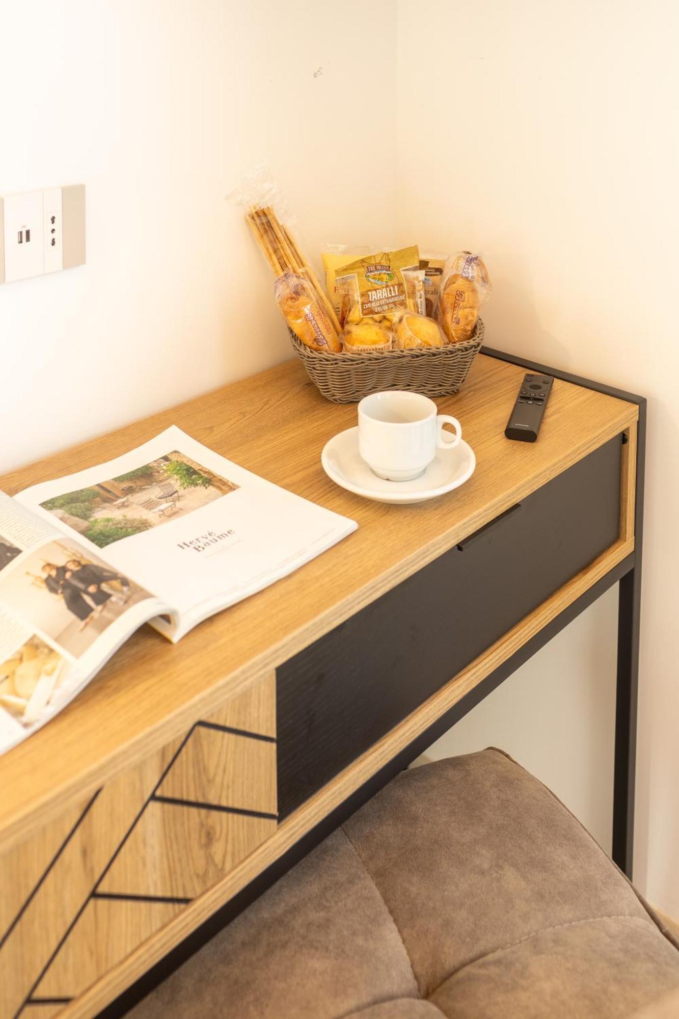 Magnini Rooms Cagliari Buitenkant foto