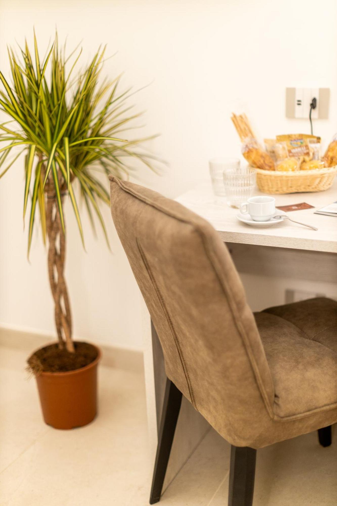 Magnini Rooms Cagliari Buitenkant foto