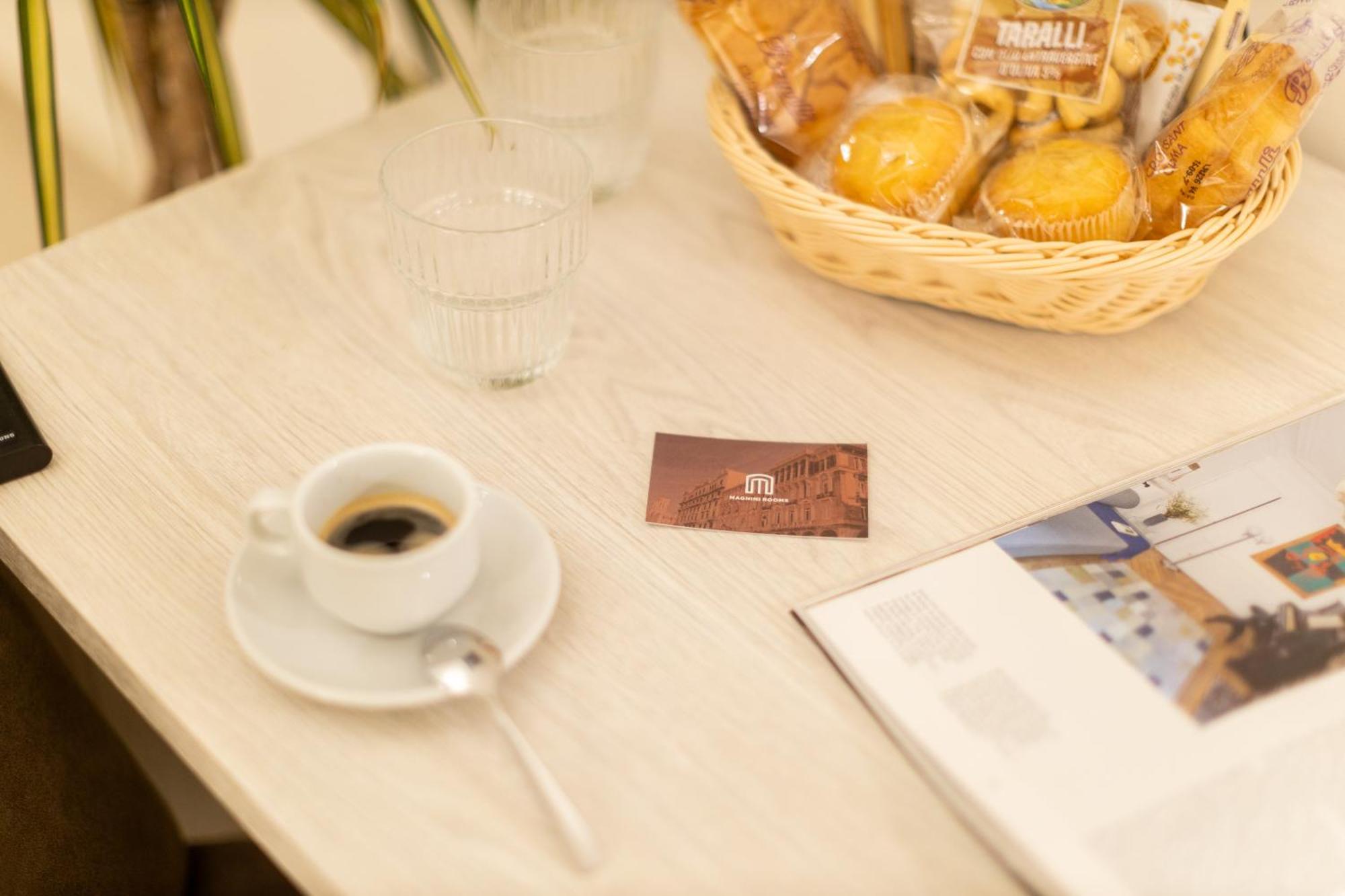 Magnini Rooms Cagliari Buitenkant foto